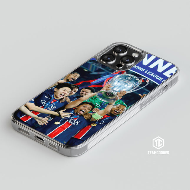 Coque foot PANAME PARIS CHAMPIONS D'EUROPE 2025 MARQUINHOS TROPHEE CHAMPIONS LEAGUE 1 - TEAMCOQUES